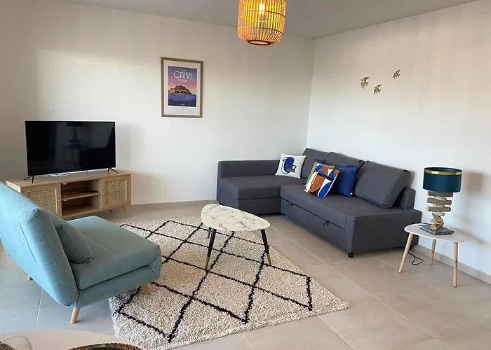 Exceptionnelle Vue - Piscine - T2 *