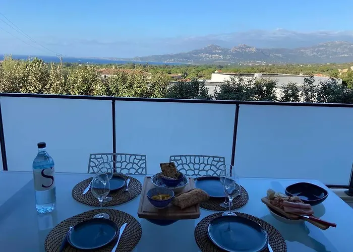 Exceptionnelle Vue - Piscine - T2 Appartement *