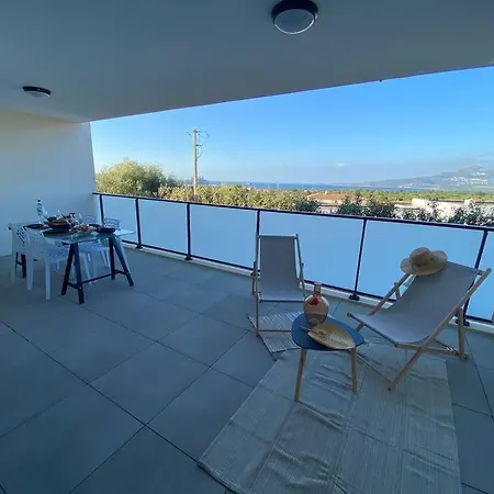 Apartment Exceptionnelle Vue - Piscine - T2 Calvi (Corsica)