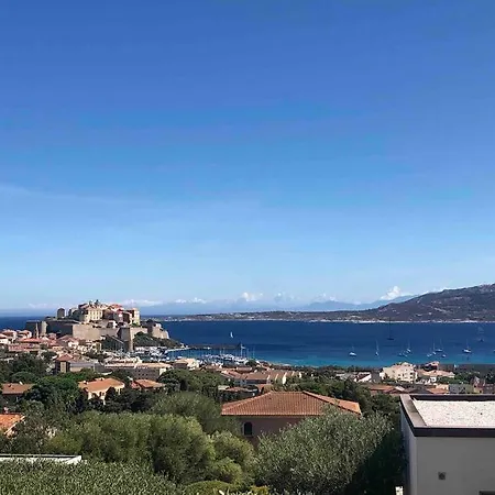 Exceptionnelle Vue Calvi - Piscine - T2 Apartment
