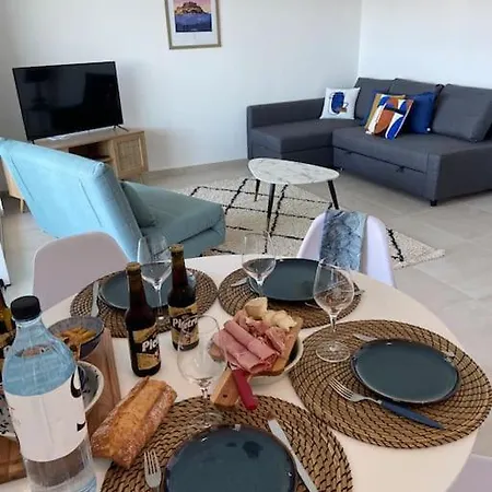 Exceptionnelle Vue Calvi - Piscine - T2 Apartment